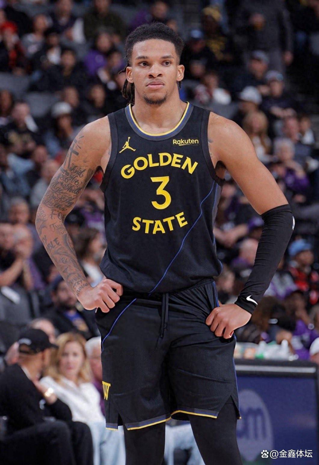 勇士鏖战美国男篮，威斯布鲁克爆发神勇