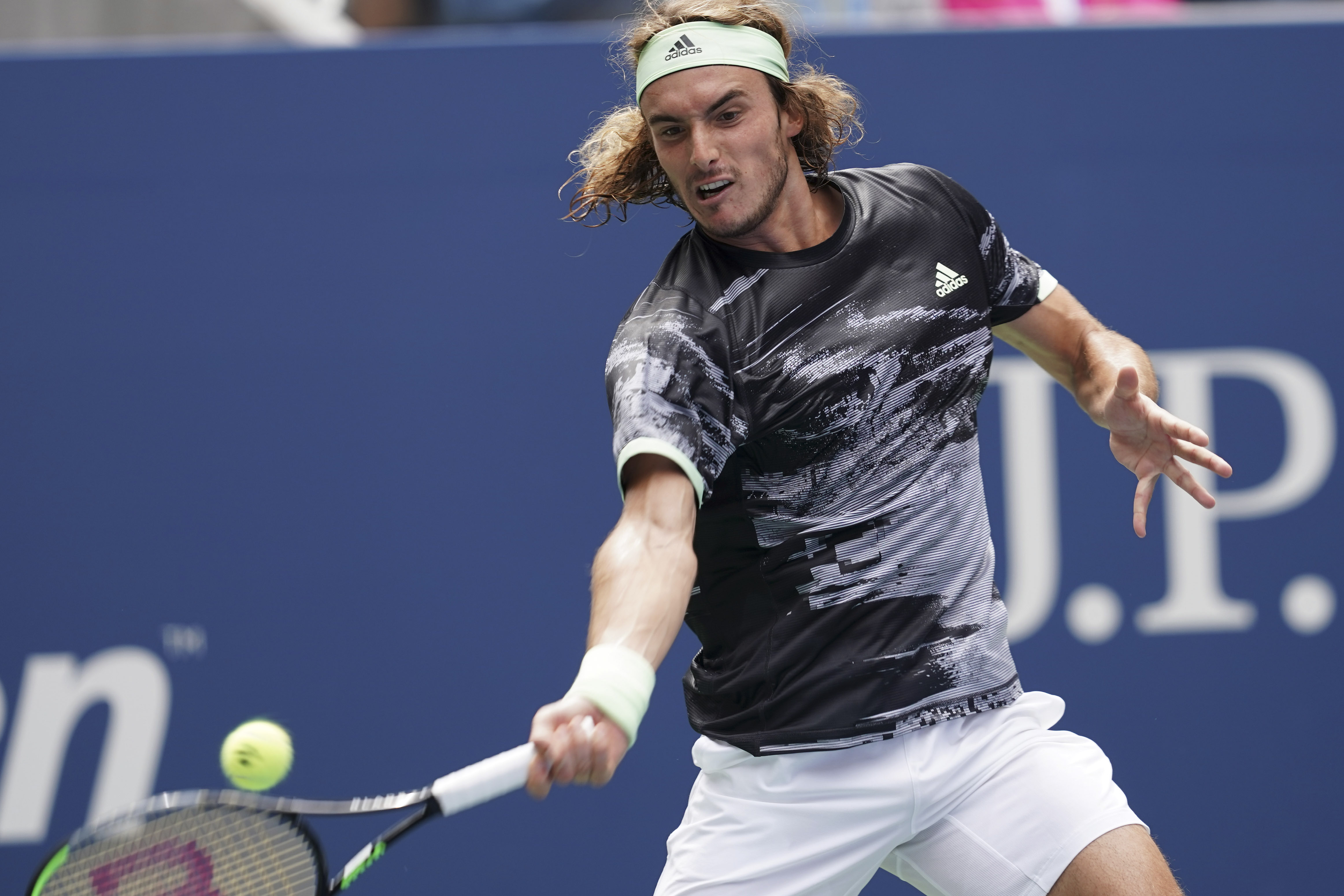 ATP总决赛力克美网,西西帕斯状态火热 ATP总决赛力克美网,西西帕斯状态火热