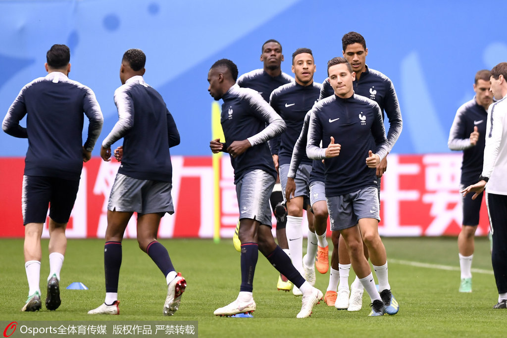 印尼队碾压法国队,黄鸭组合惊艳四座 印尼队碾压法国队,黄鸭组合惊艳四座