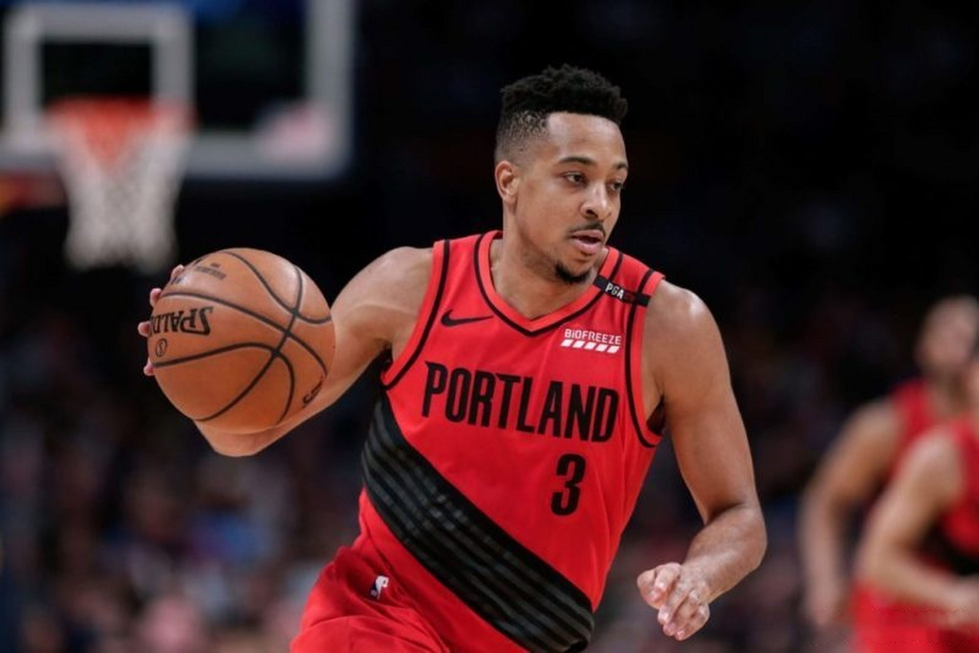 辽宁队轻取快船，麦科勒姆高光表现