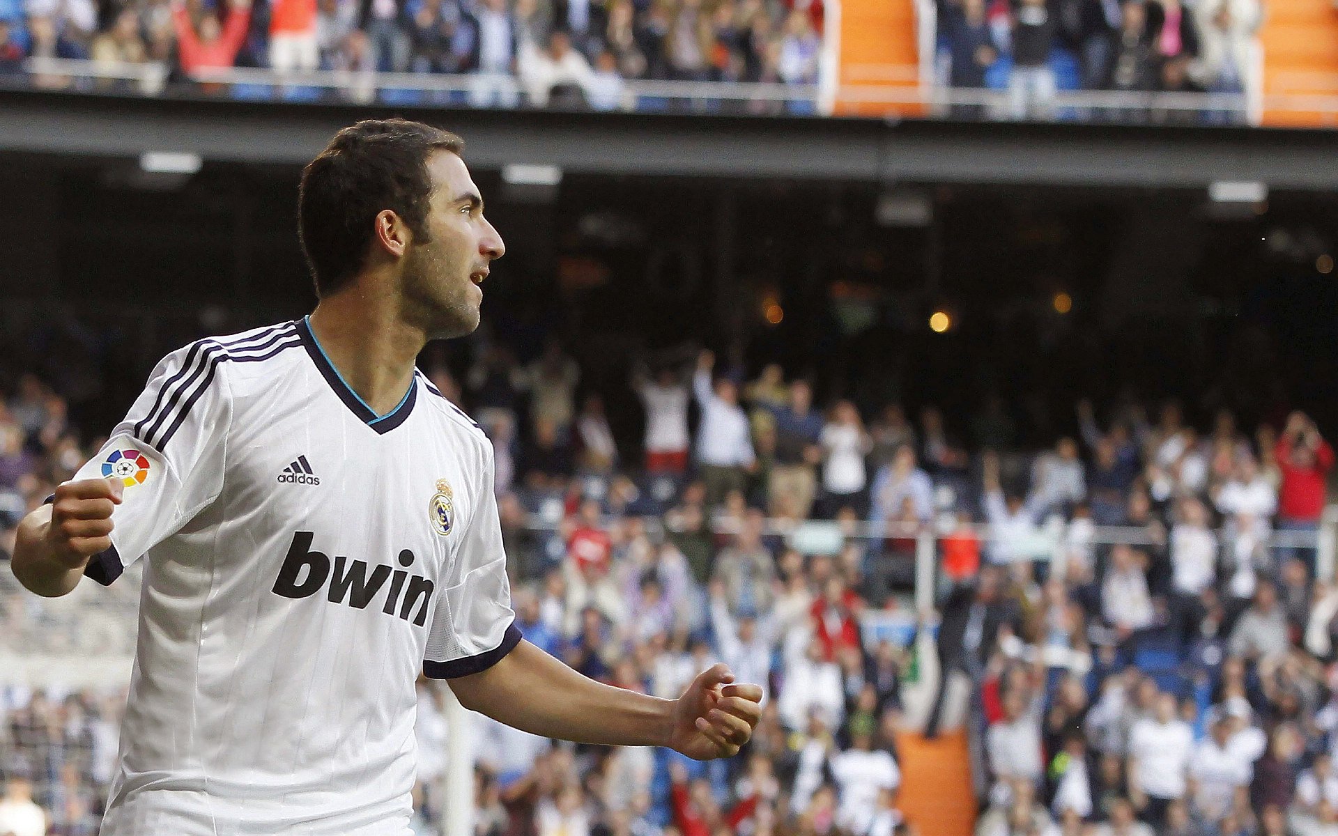 极速与极致的碰撞，F1年度争冠之夜，C罗数据全面爆炸